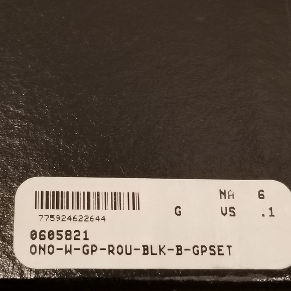 MOVADO WOMEN ONO GOLD PLATED STAILESS STEEL 6 DIAMOND SWISS WATCH Fresh Battery - Picture 12 of 15